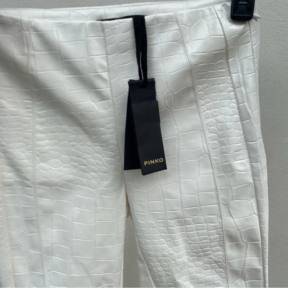 NEW Pinko White Croc Embossed Faux Leather Moto Legging Pants Size 40 - Picture 2 of 8